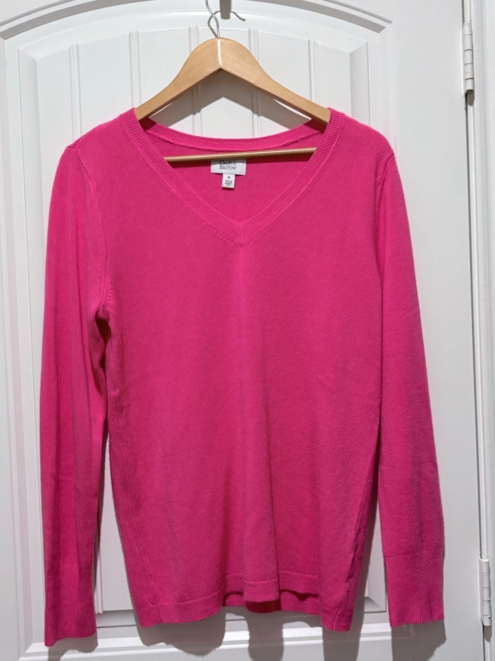 Croft & Barrow Pink V-Neck Sweater Size Medium Extra Soft Knit Long Sleeve